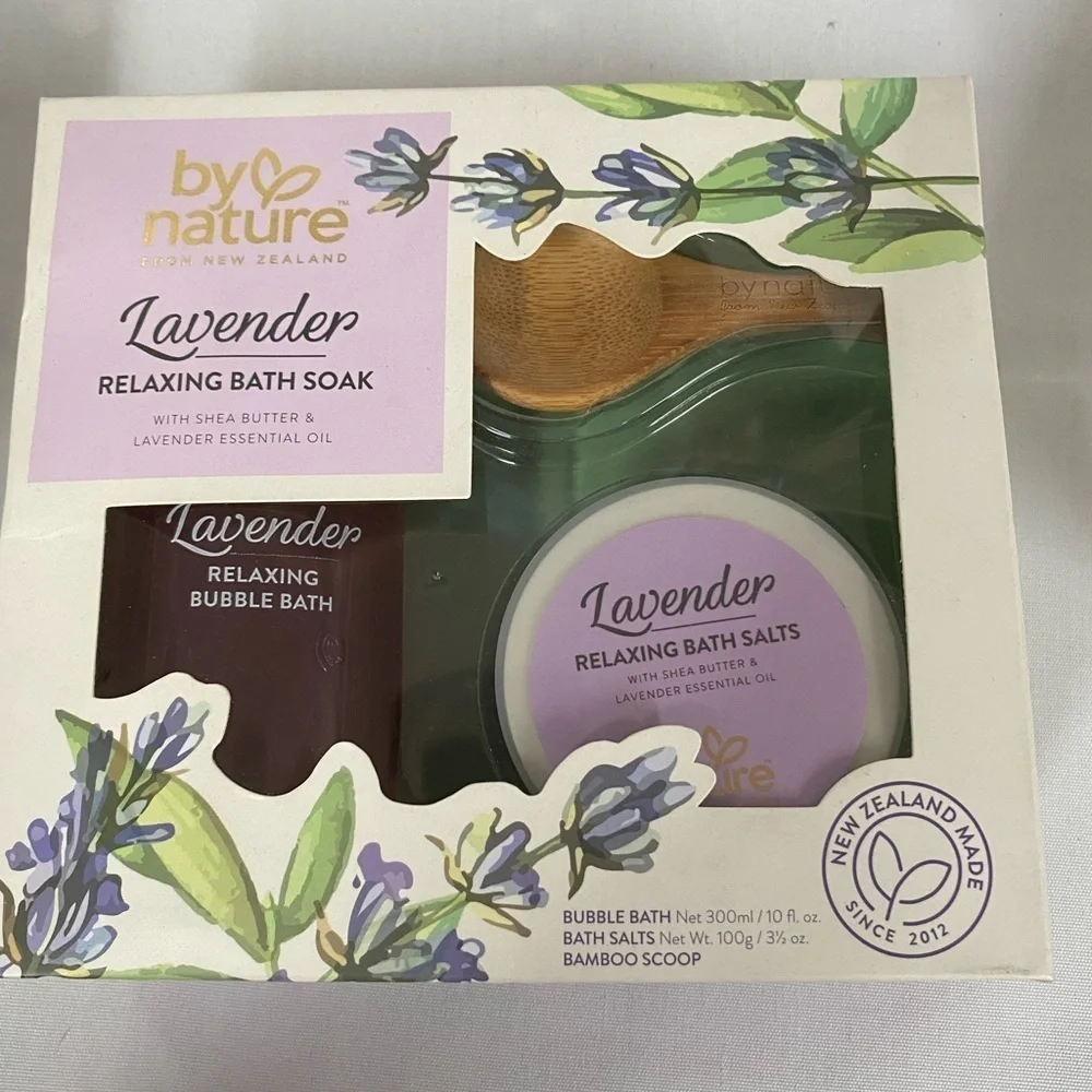 By Nature Lavender Relaxing Bath Soak (CV)